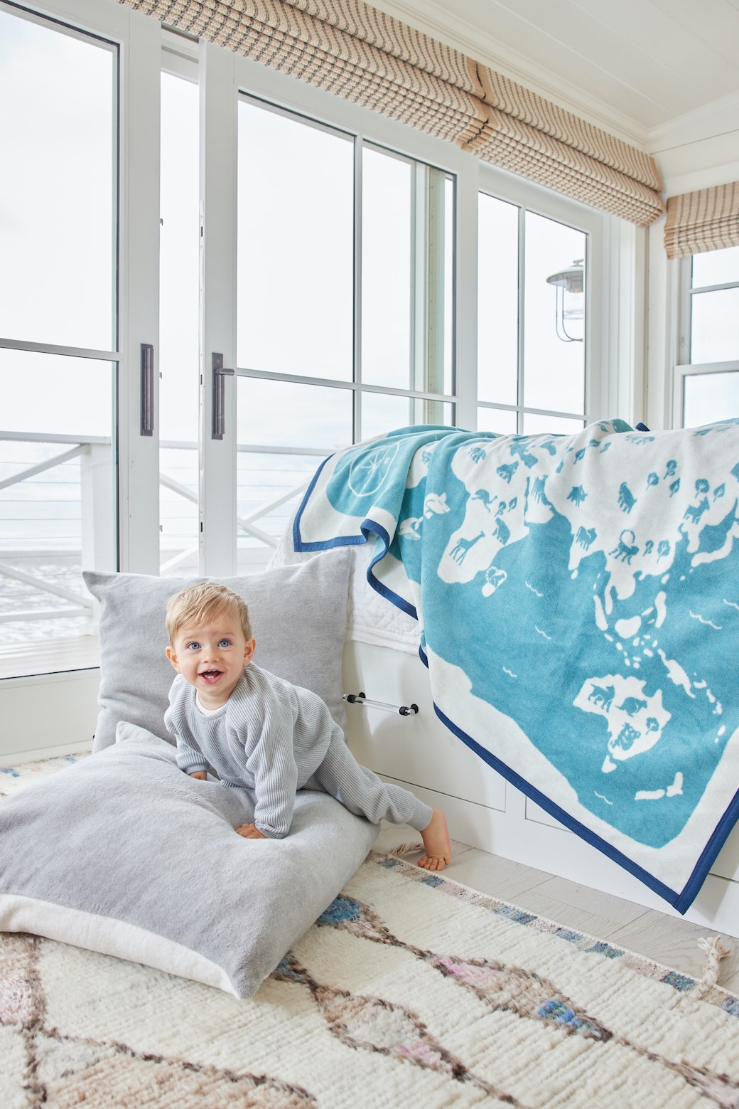 World Map Midi Blanket
