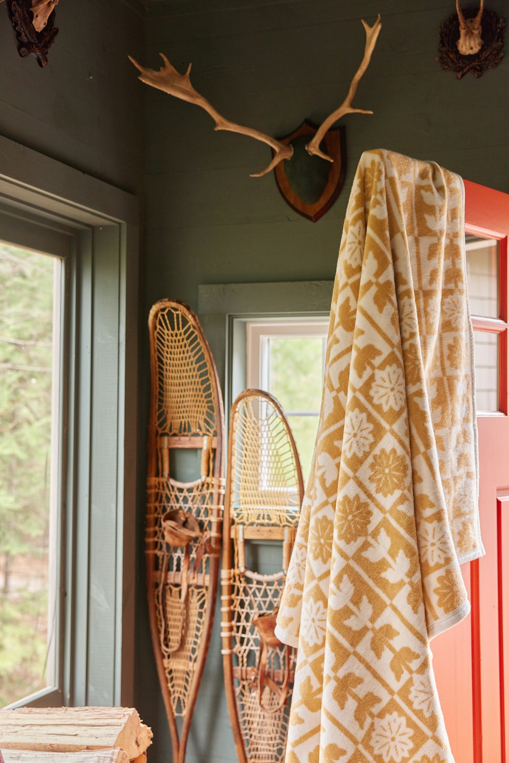 Floral Quilt Almond Blanket