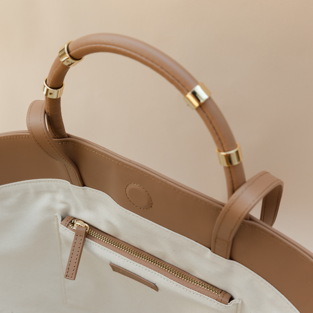 TOTE | Smooth Tan