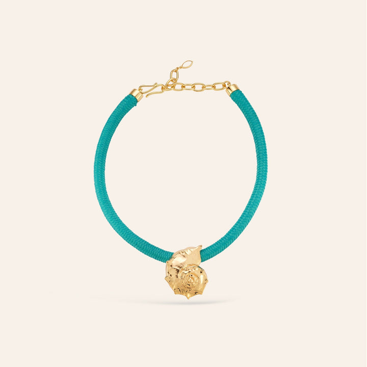 Concha Shell Necklace