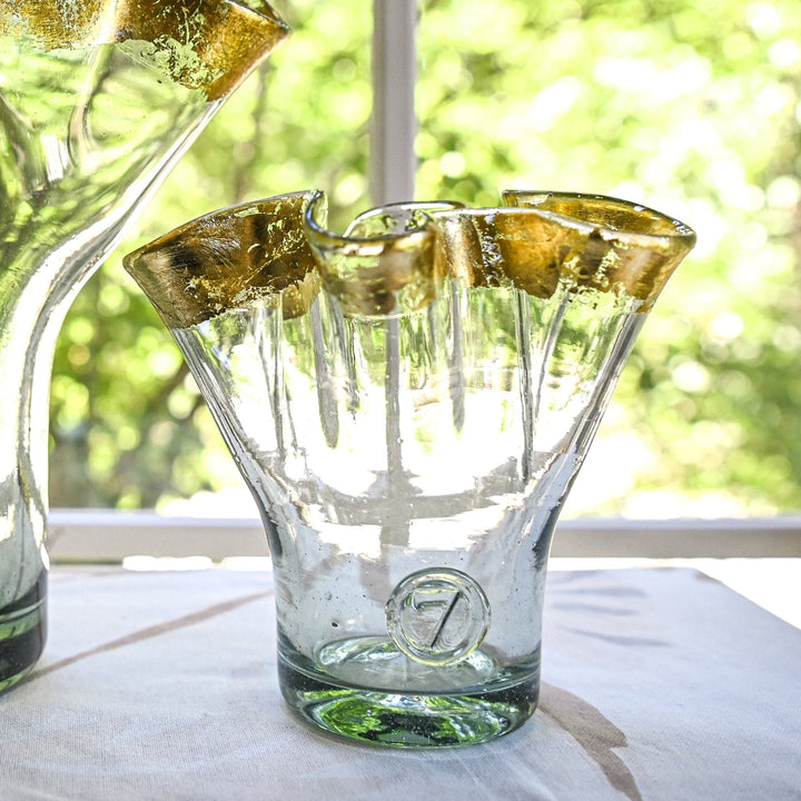 Petite Lettuce Leaf Vase (Gold Ribbon Rim)