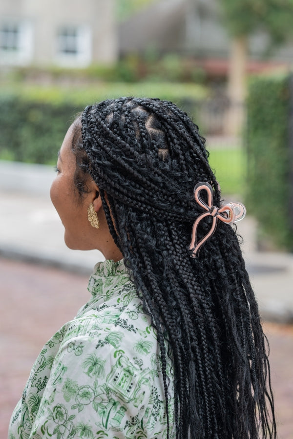 The Lacy Clip in Light Pink