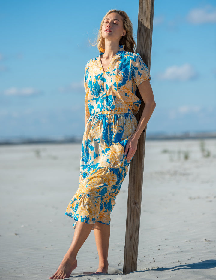 Elizabeth Top in Tropical Toile